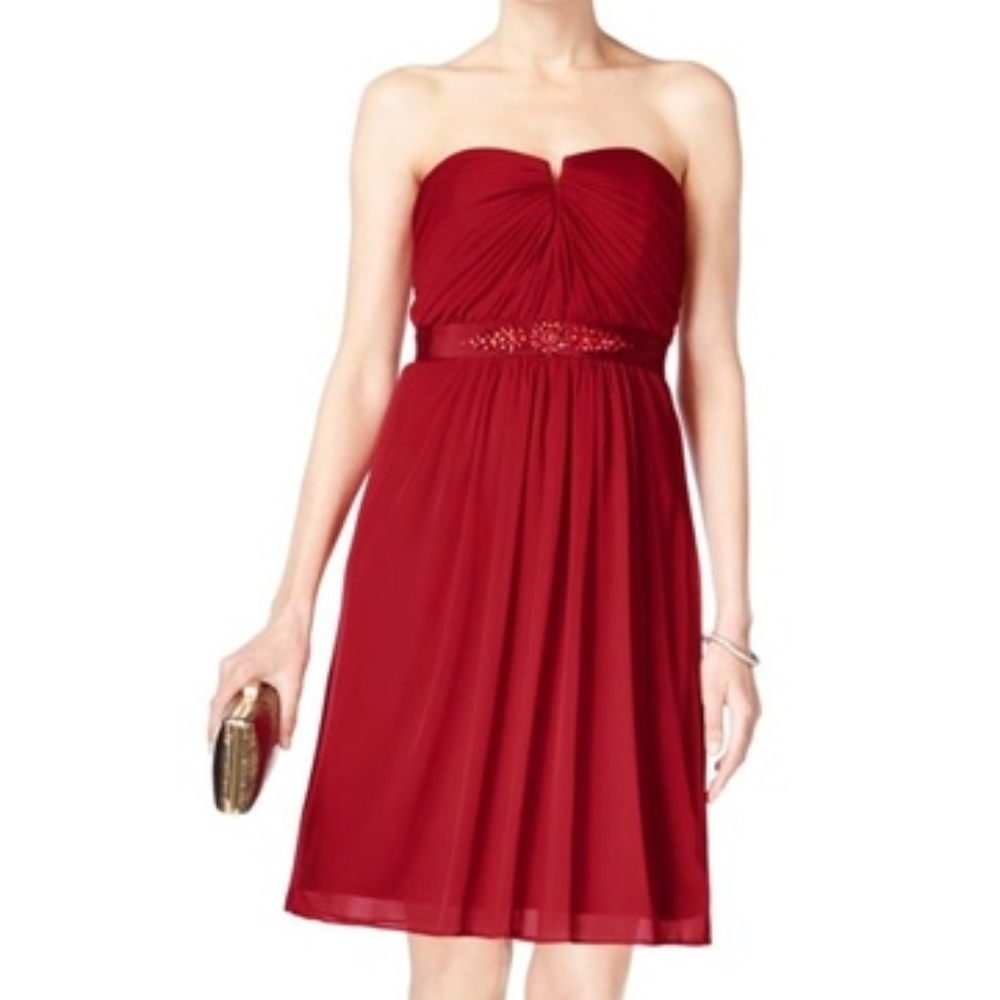 ❤️‍🔥 NWT Red Chiffon Strapless Cocktail Midi Dress